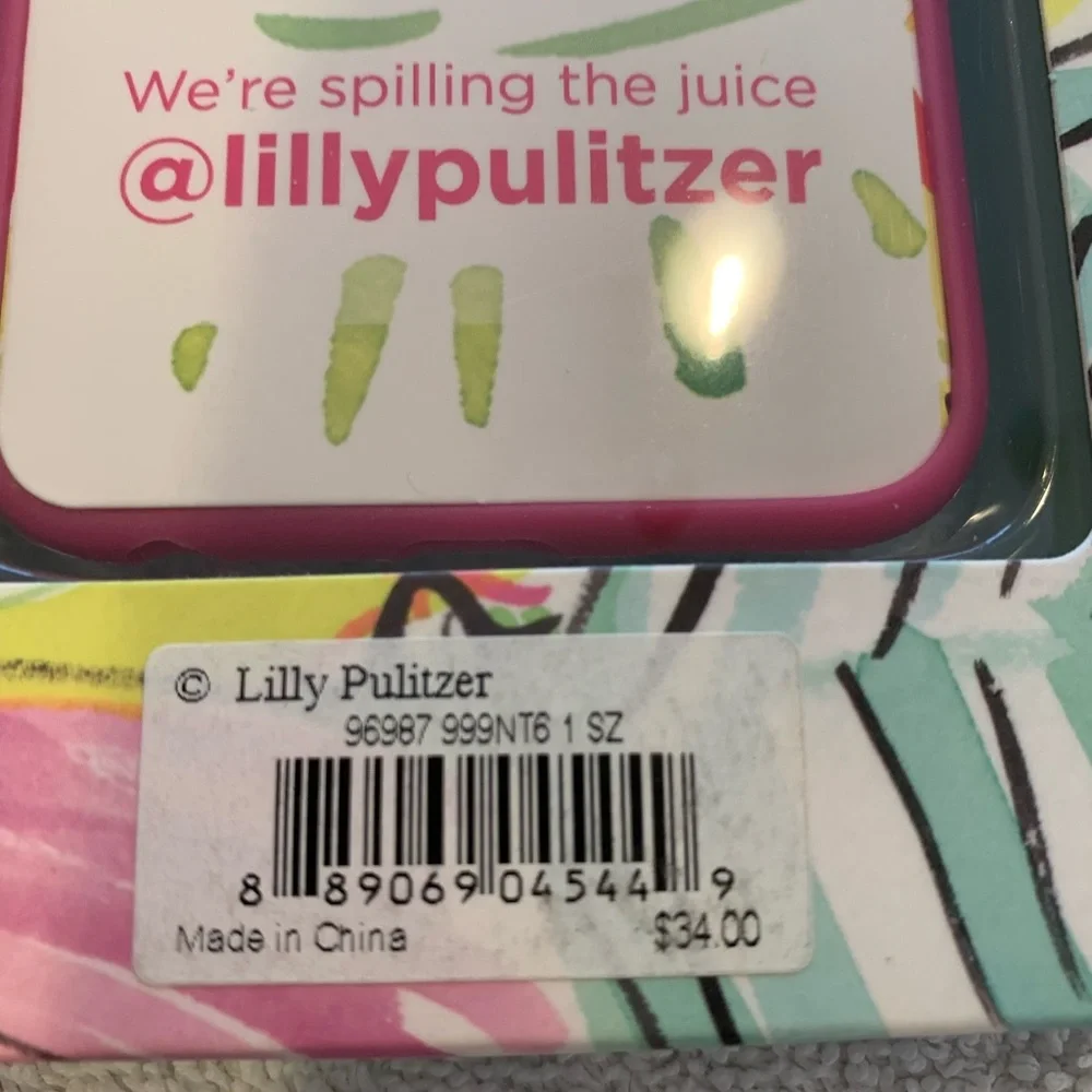 Lilly Pulitzer Apple iPhone Cover. Cover for iPhone6/6s. New in box.