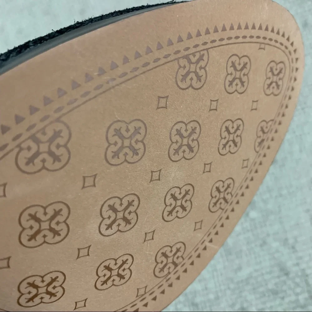 Isola block heel