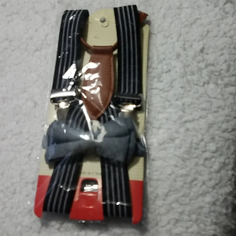 Boy's Coordinating set of bowtie and suspenders. Size 4_7Y
