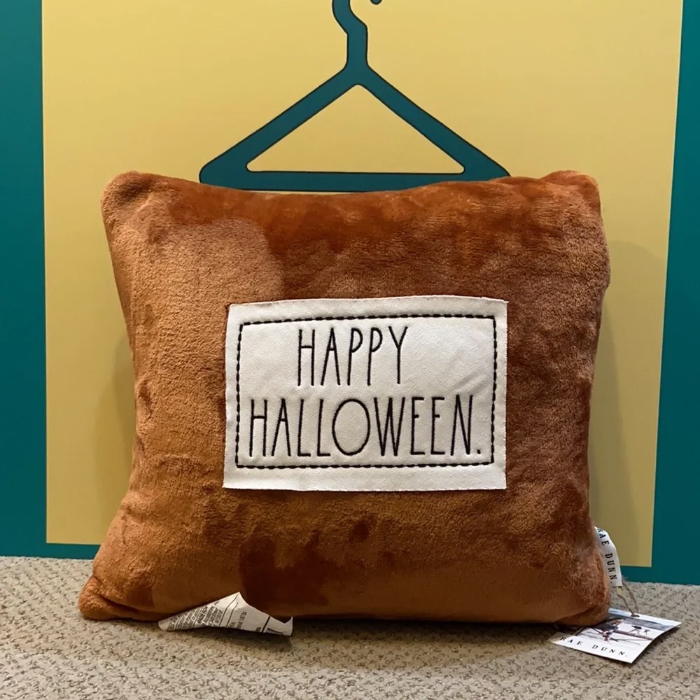Rae Dunn HAPPY HALLOWEEN Throw & Pillow
