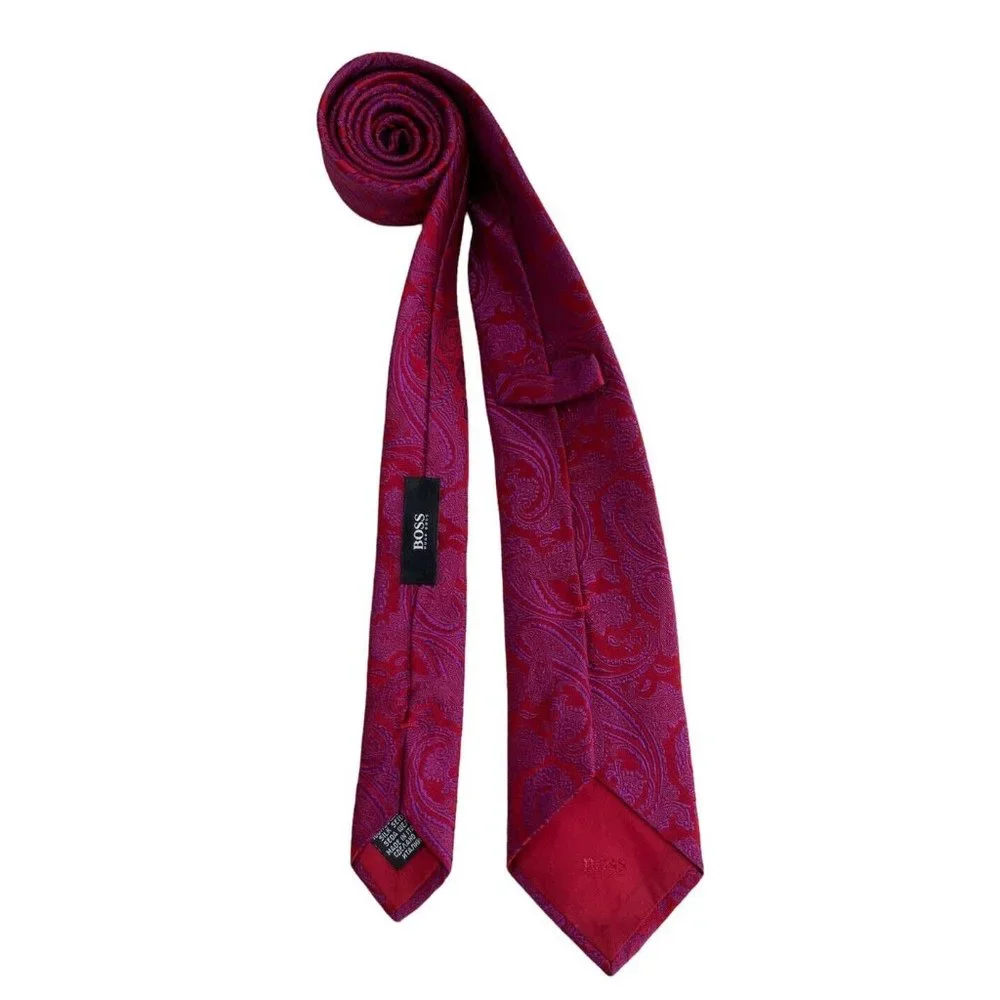 HUGO BOSS Burgundy Paisley Silk Tie ITALY 61