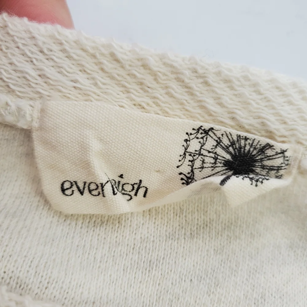 everleigh cream colored