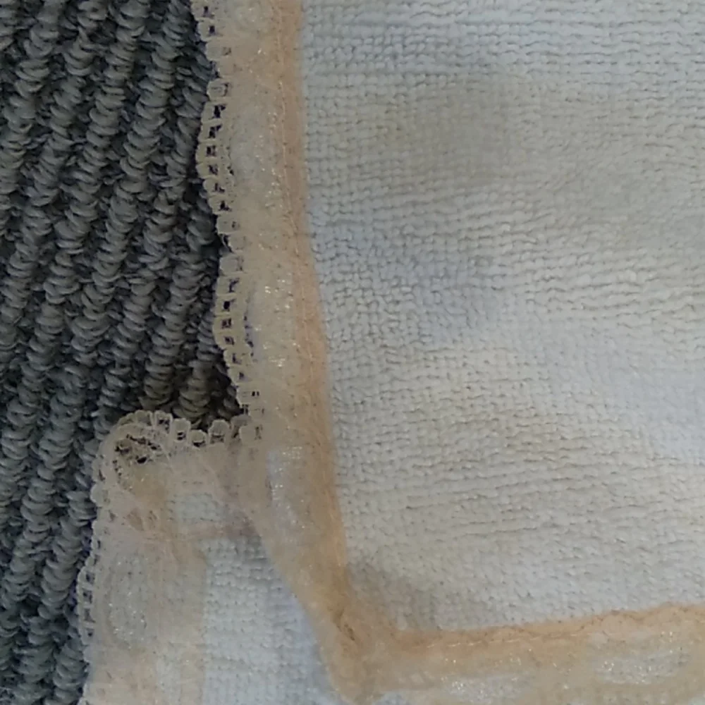 9 small decorative face or hand towels