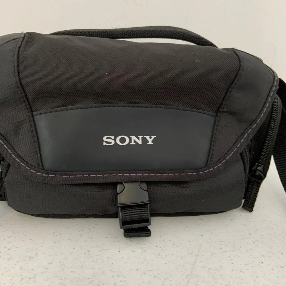 Sony black carrying camera