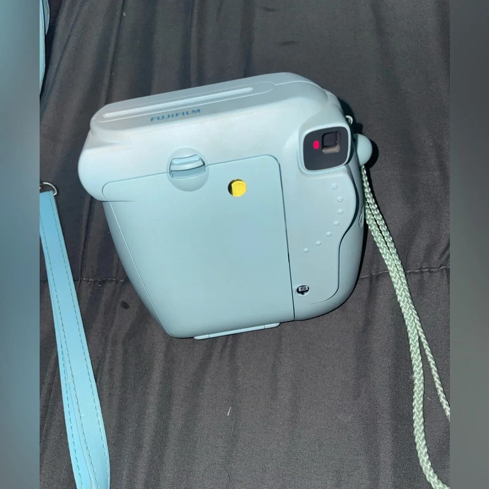 Instax mini 8 camera