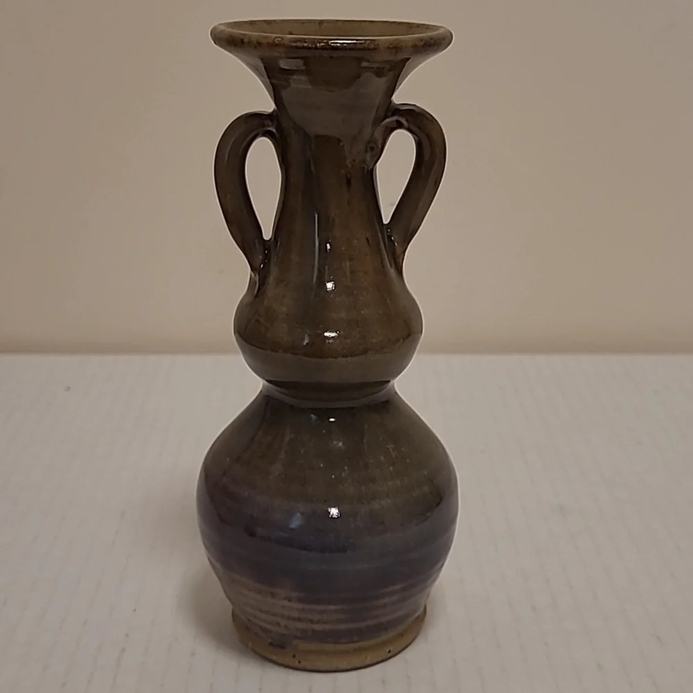 N/A artist signed