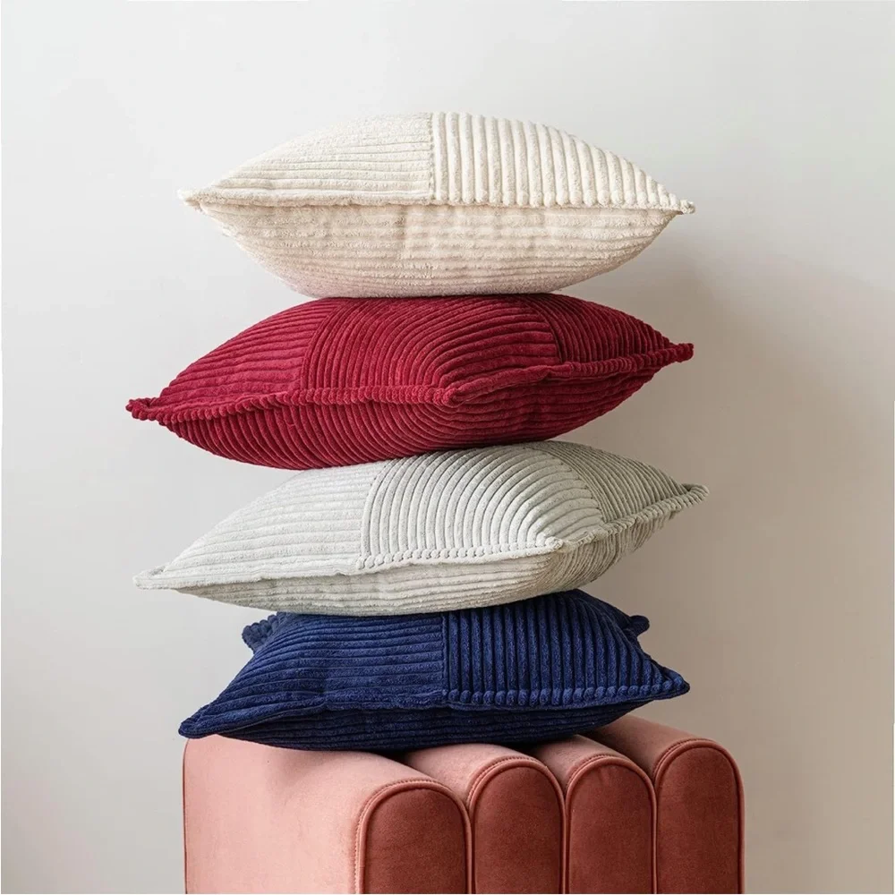 West Elm 🌸beautiful pillowcase
