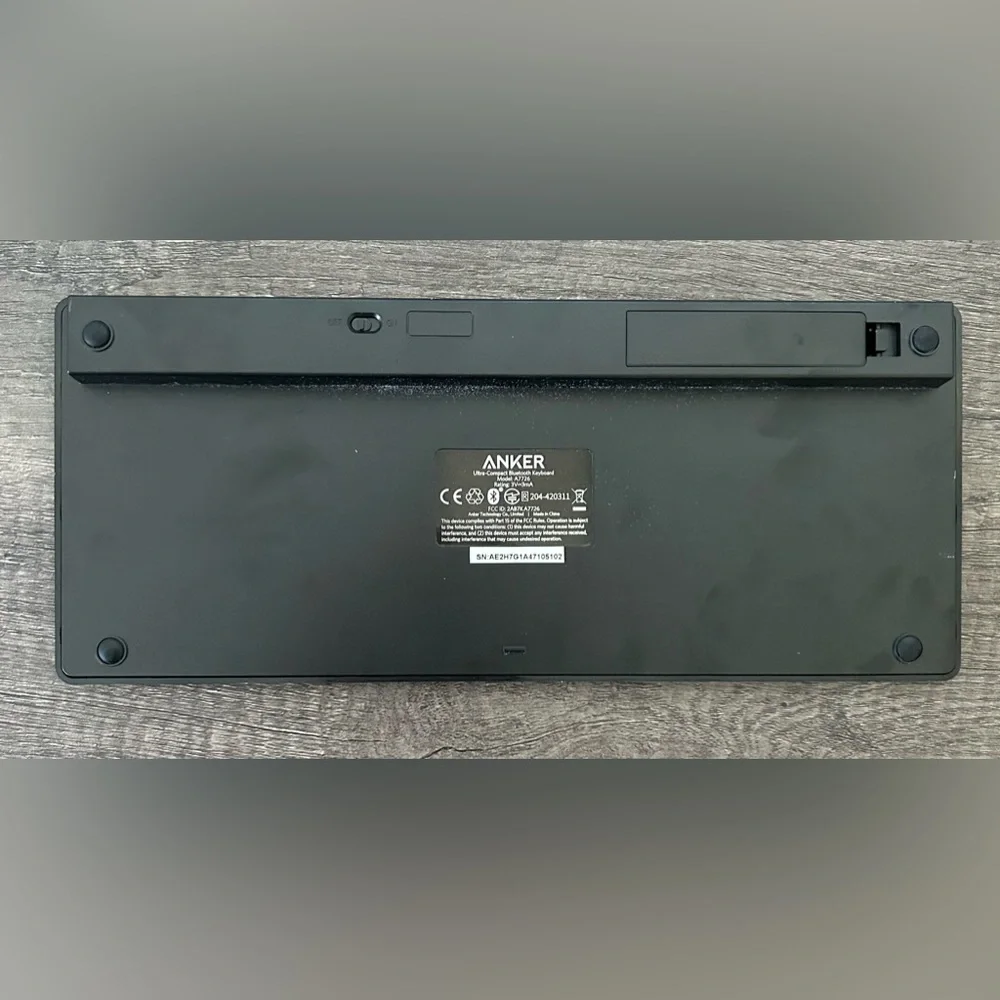 Anker like new