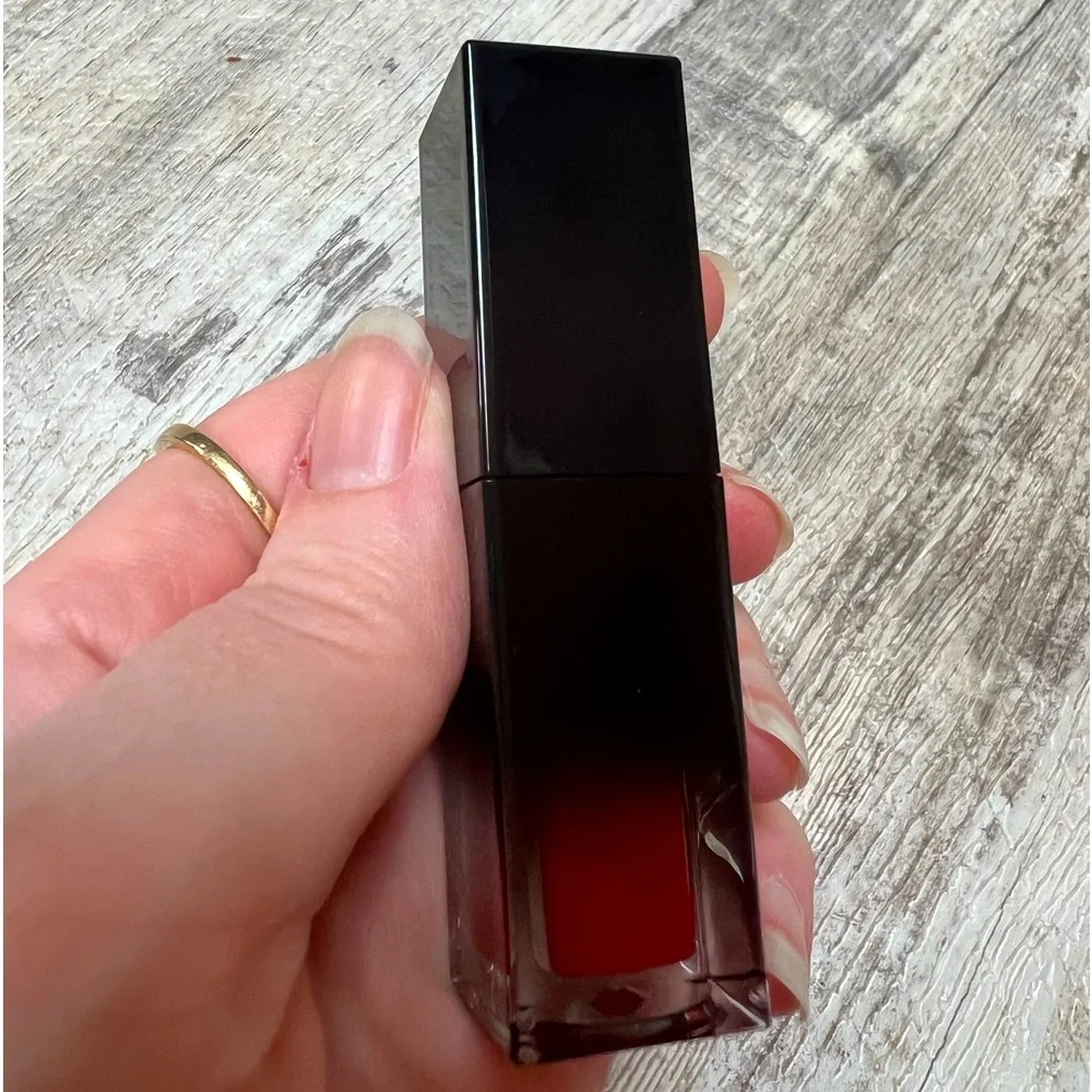 N/A josephine lip