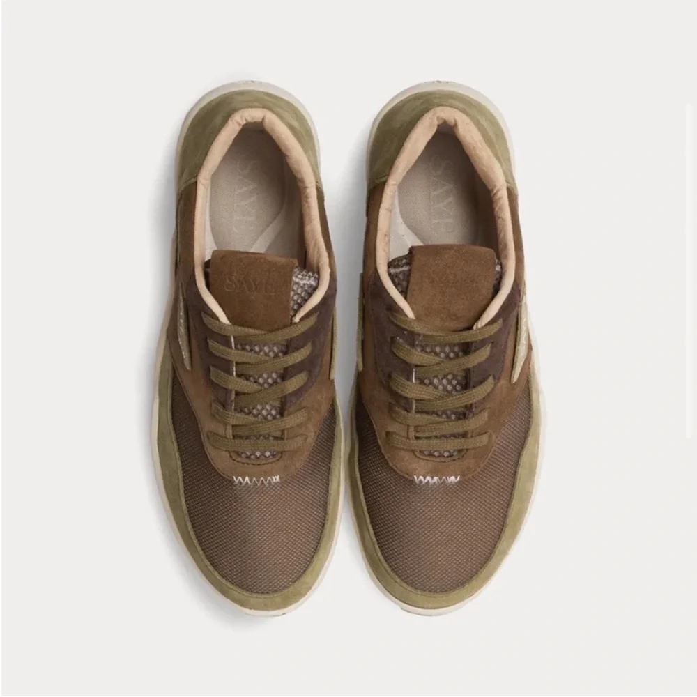 EUC SAYE Modelo 95 Terra - Suede Leather Green Sneakers Size 10