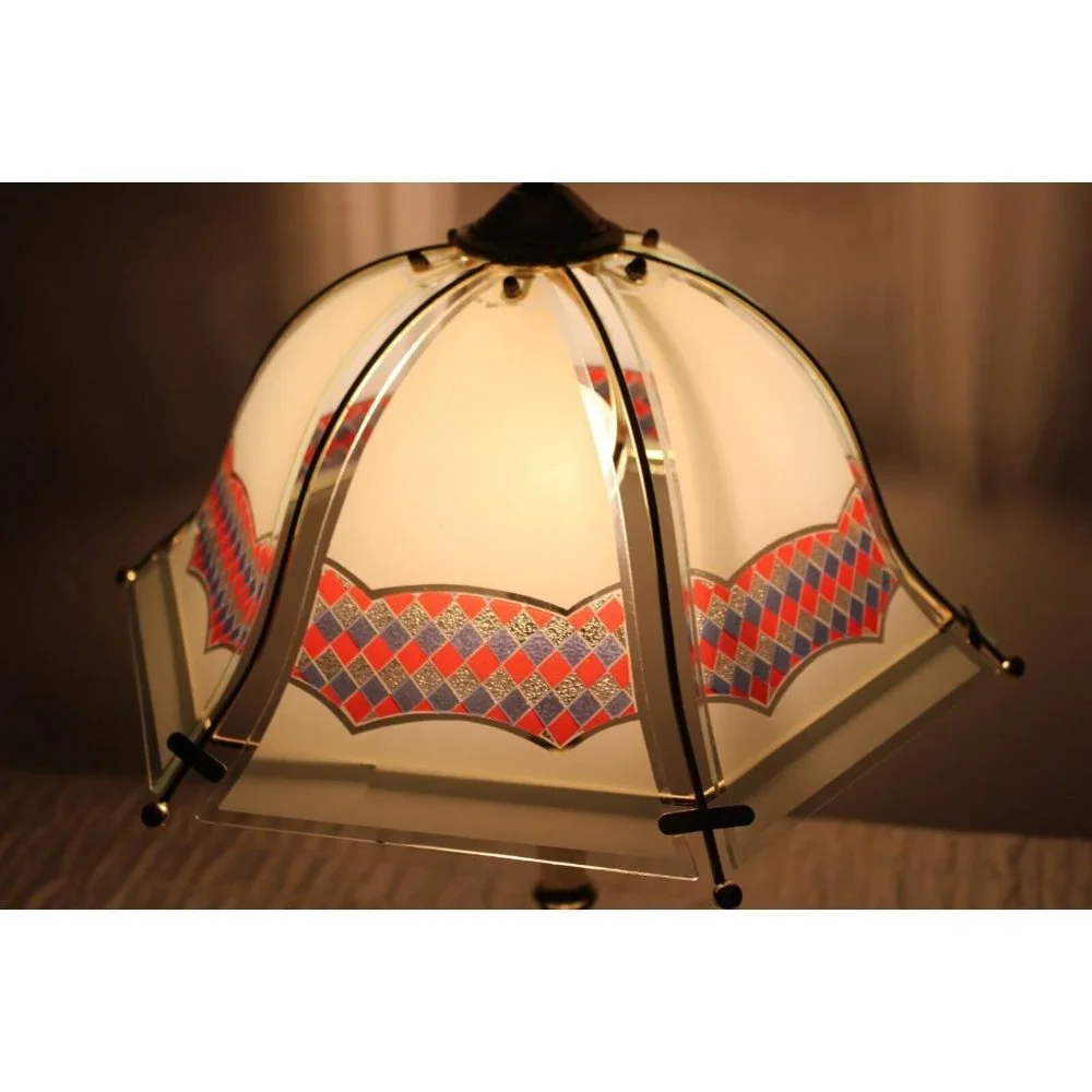 Unbranded vintage touch