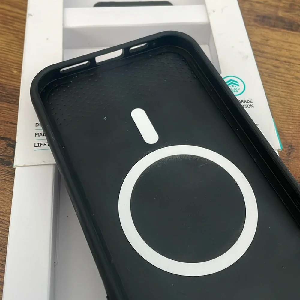 pelican iphone 15