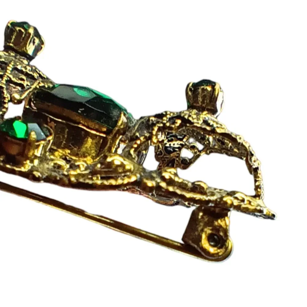 Gold Filigree Brooch Pin Green Stones Victorian Prong Settings Oval Goldtone