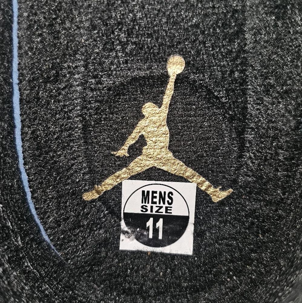 Jordan black white
