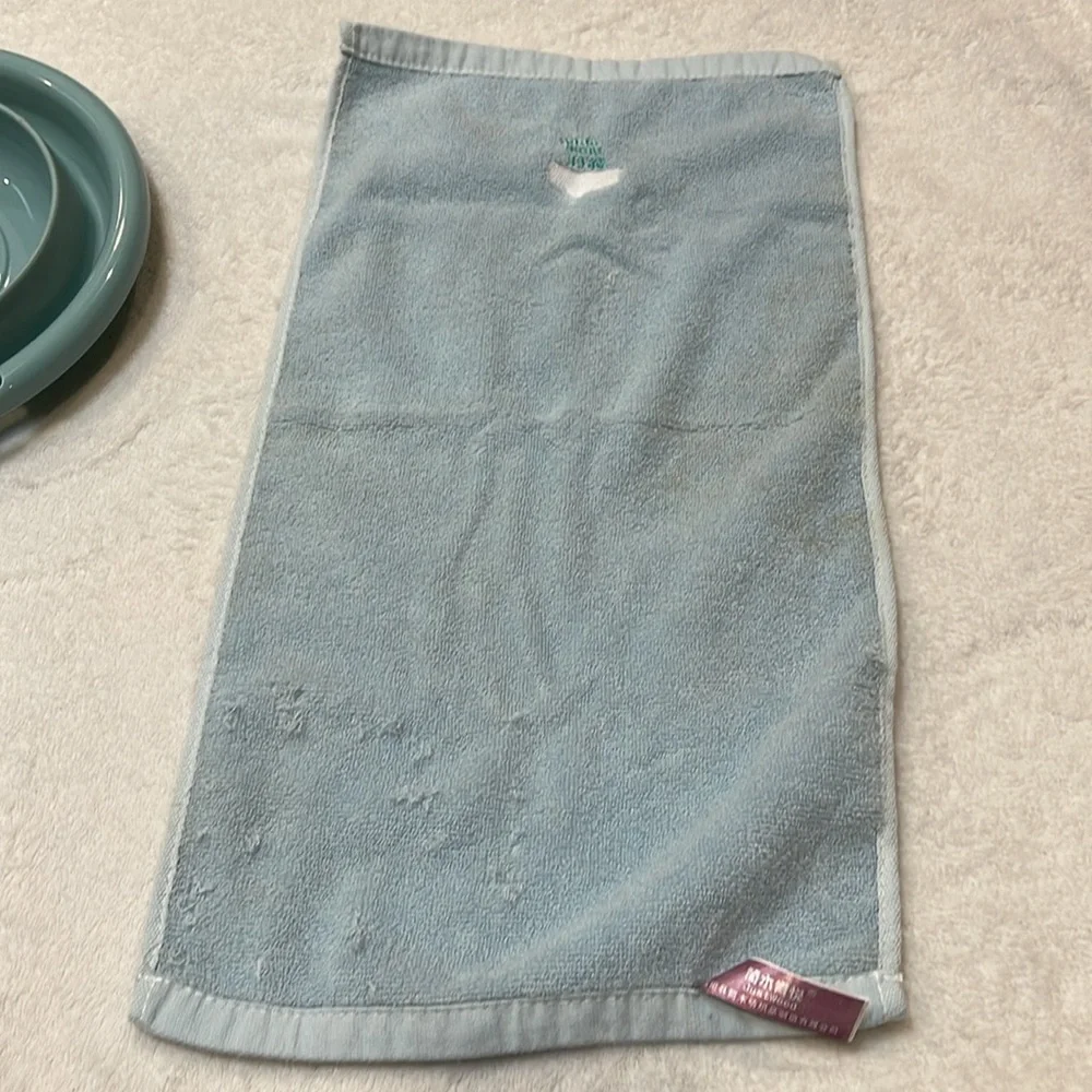 N/A details gently used