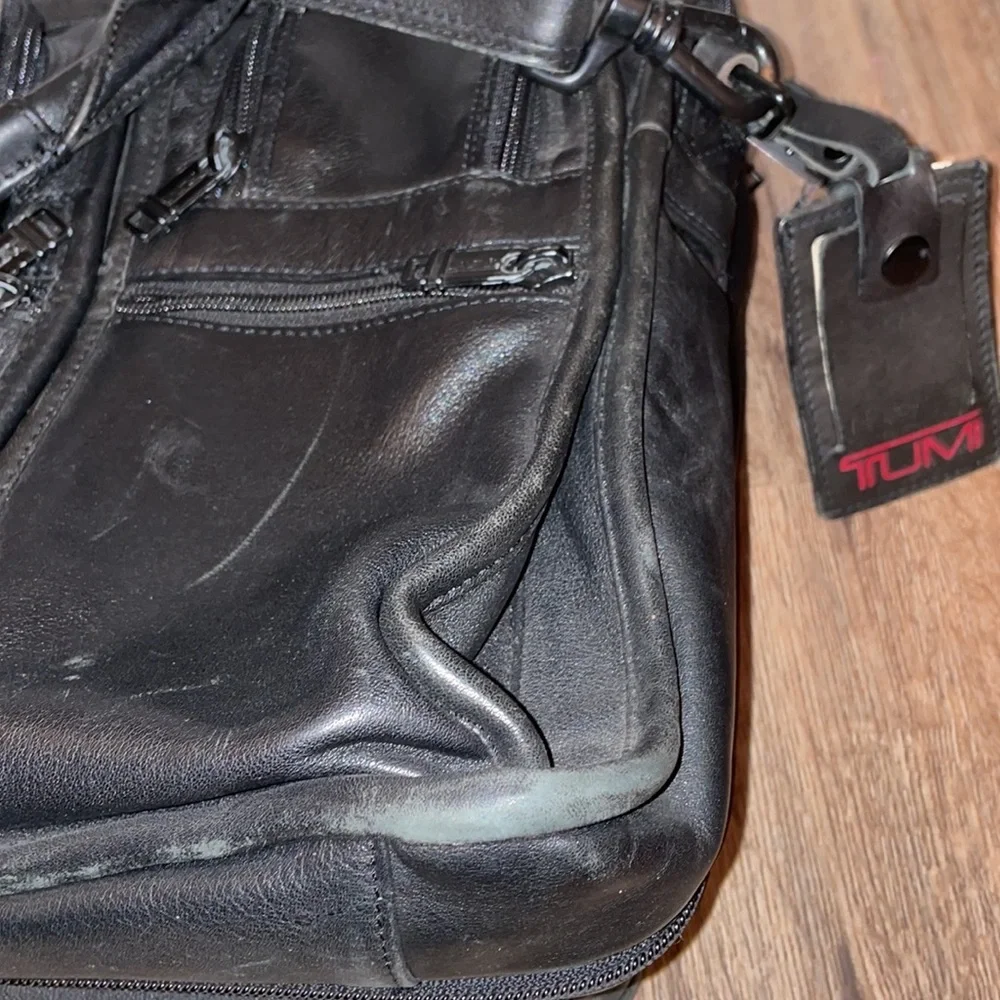 Tumi leather business