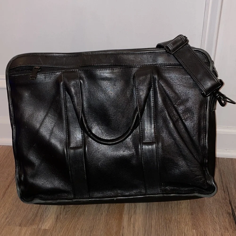 Tumi leather business
