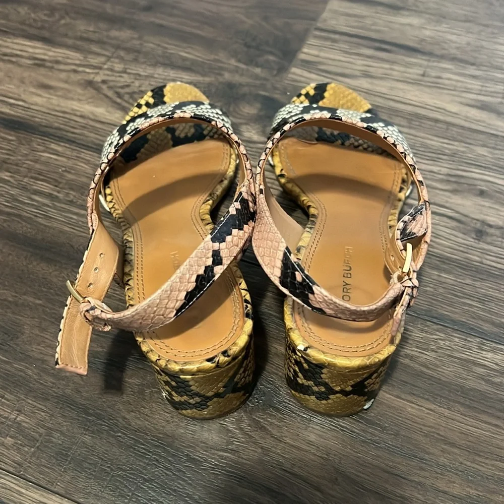 Tory Burch tory burch