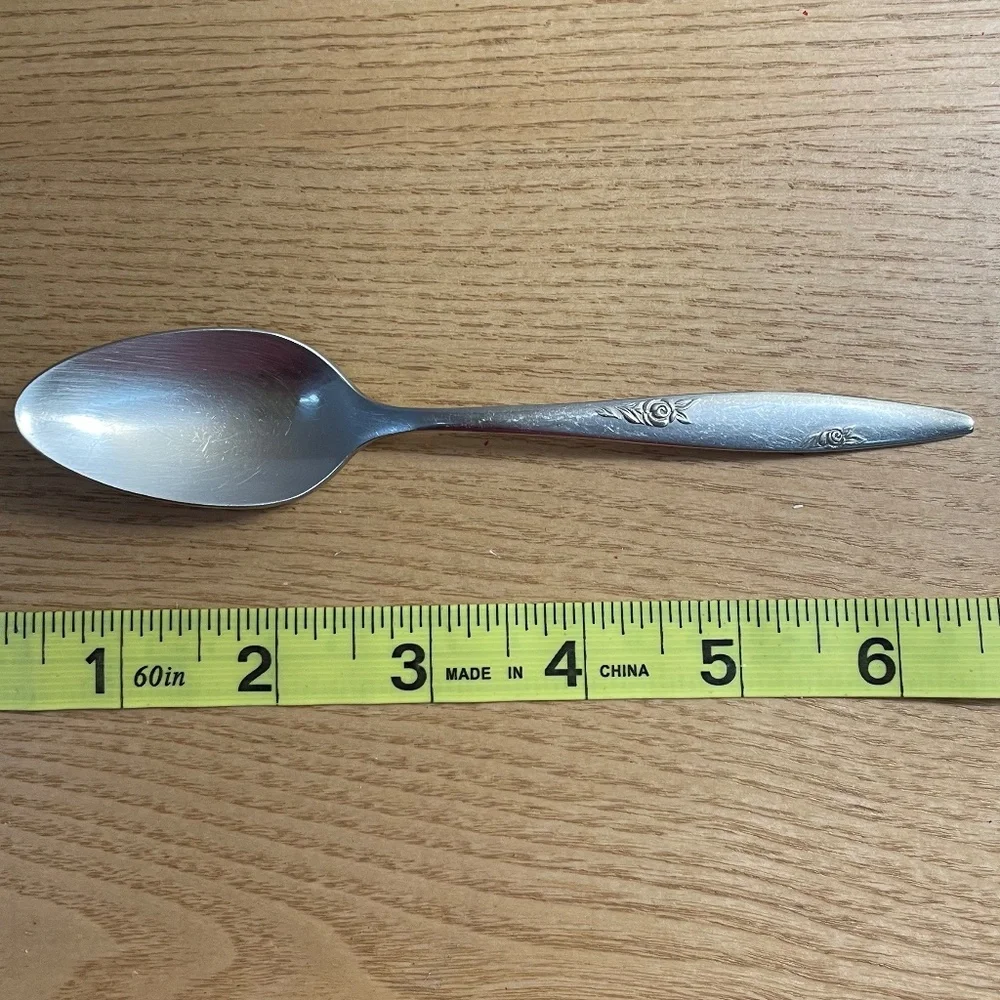 Oneida stainless flatware