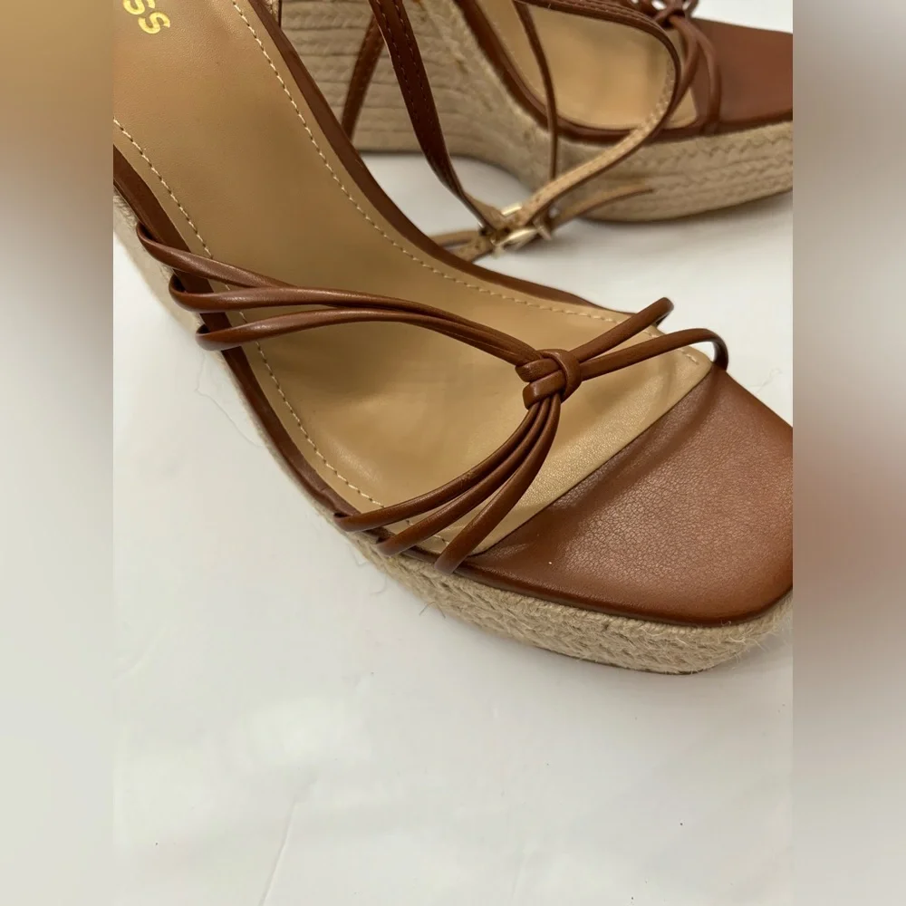 Express wedge platform