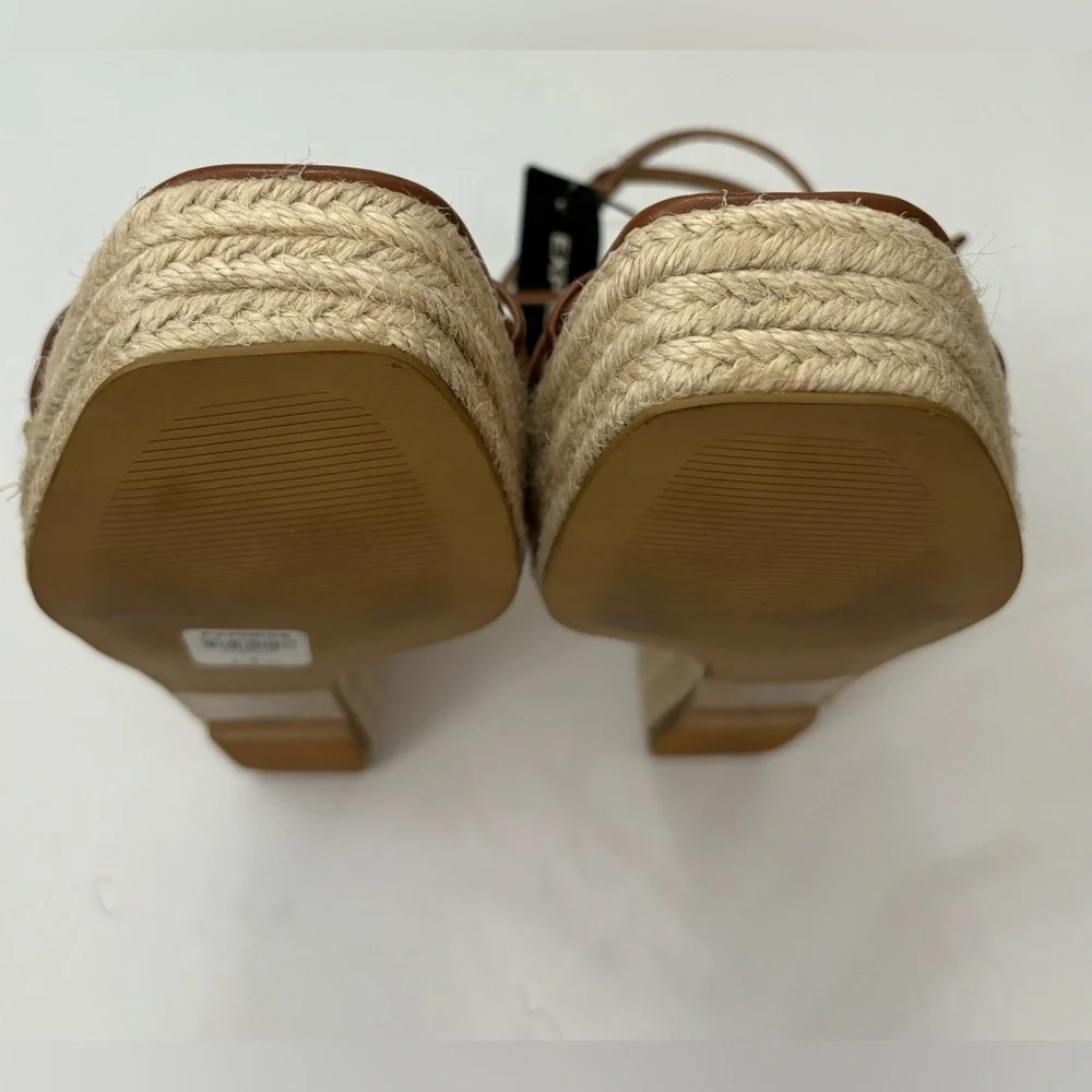 Express wedge platform