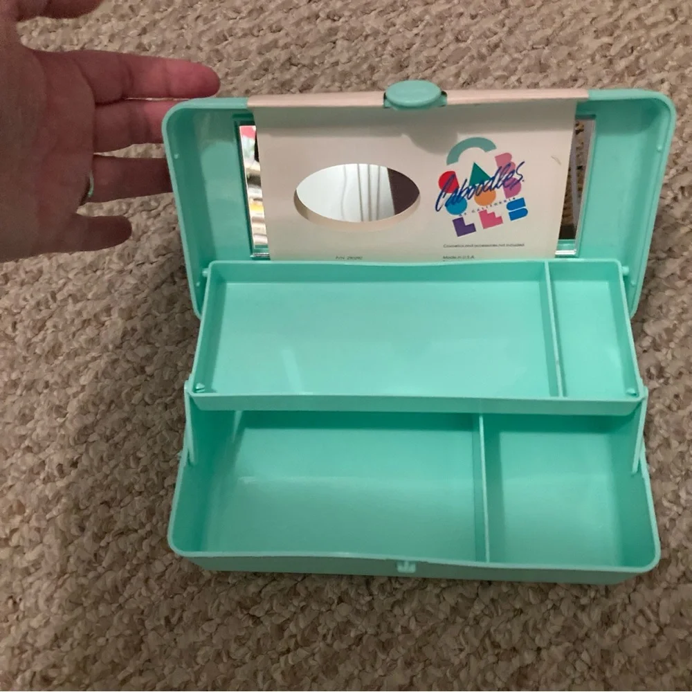 Caboodles vintage go
