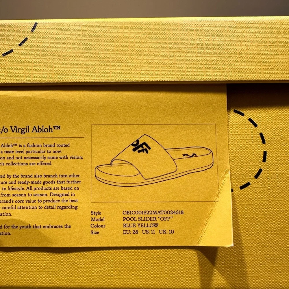 Off-White toddler box new