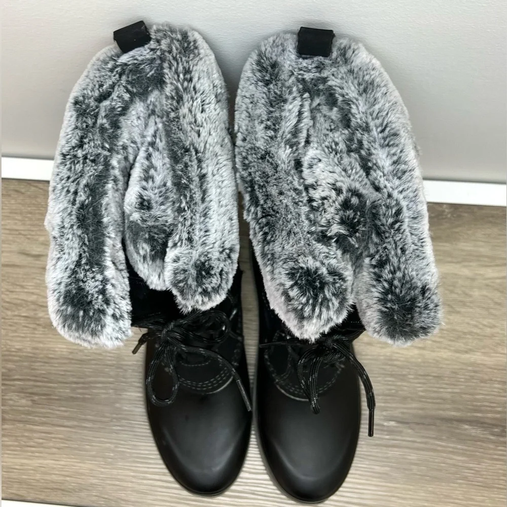 Khombu Womens Ellie Lace Up Winter Boots Sz 7