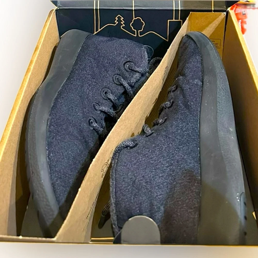 allbirds used—see natural casual