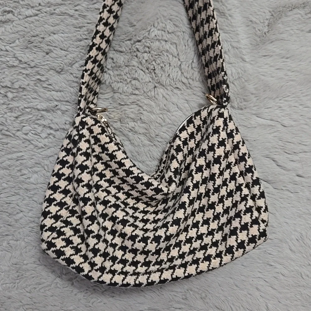 3Am Forever houndstooth pattern