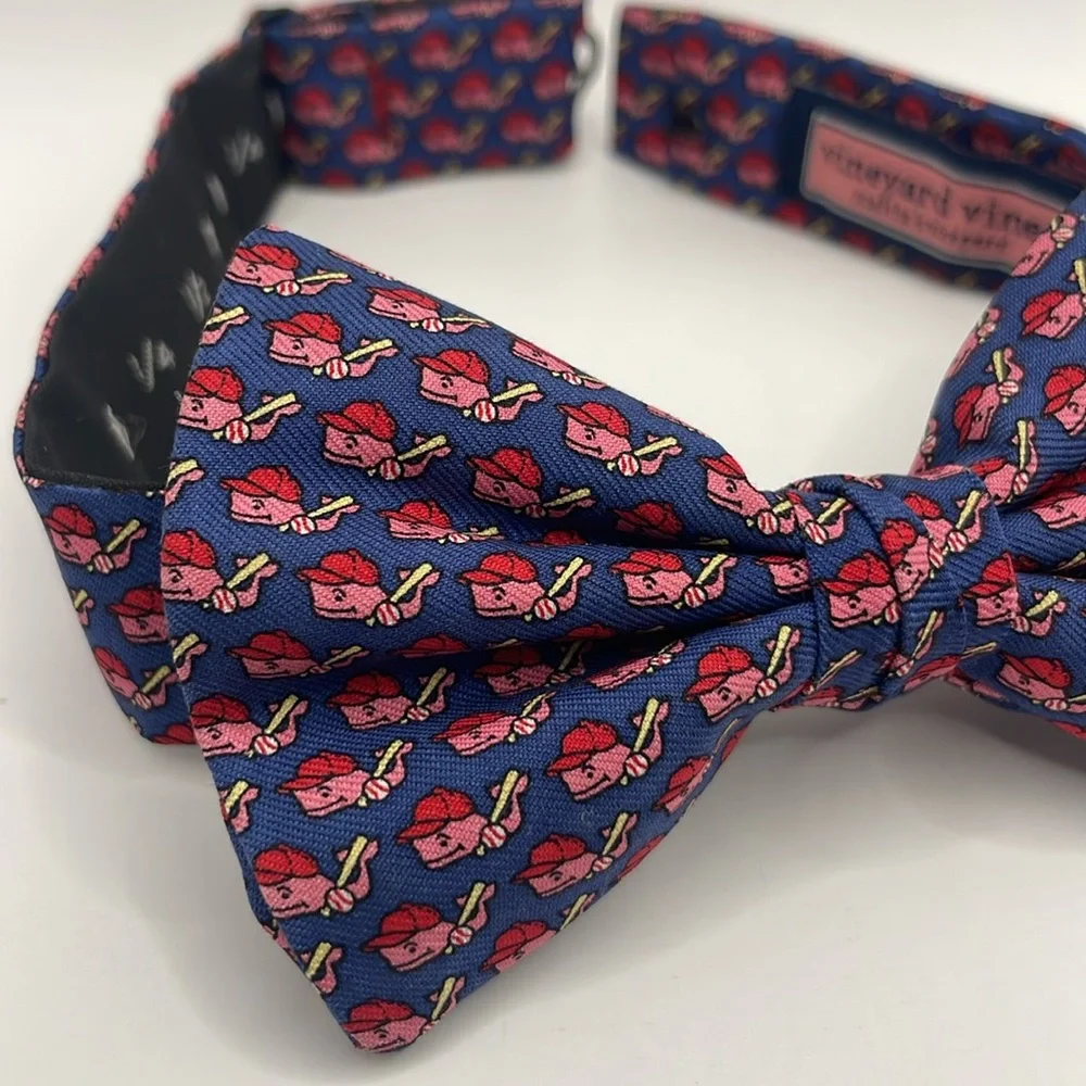 Vineyard Vines Baseball Whale Bow Tie