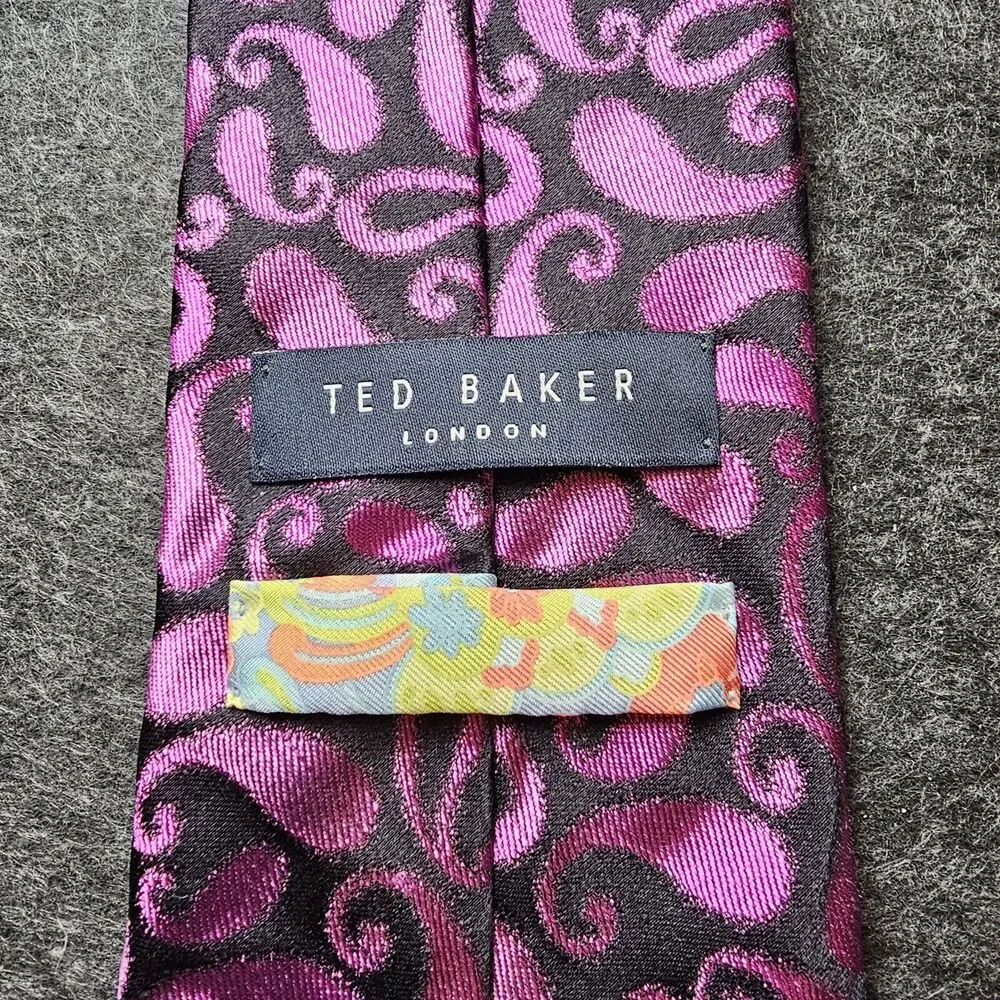 Ted Baker Tie 100% Italian Silk Paisley Purple Designer London Luxury USA 60