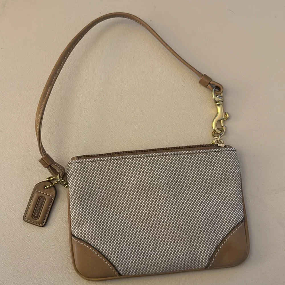 Vintage Coach Small Wristlet | Tweed Fabric & Leather Zip Pouch Tan