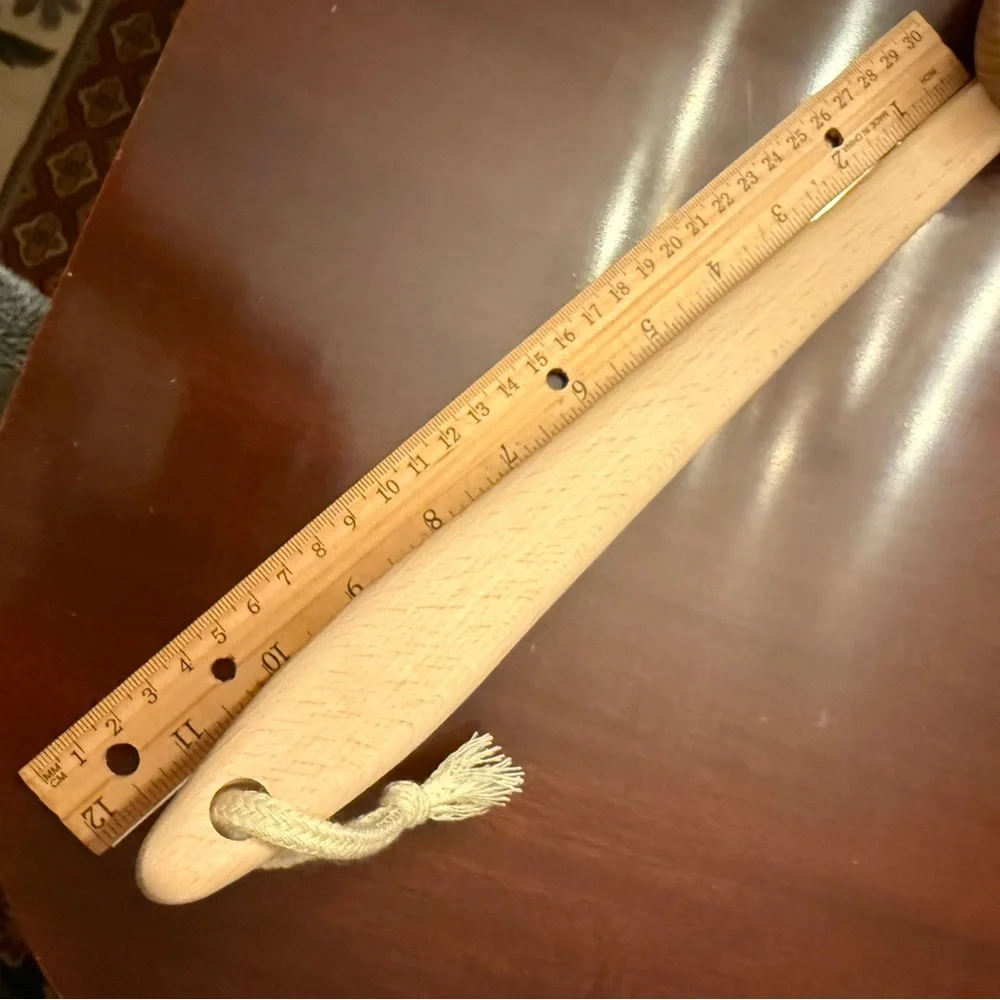 N/A elegant wooden