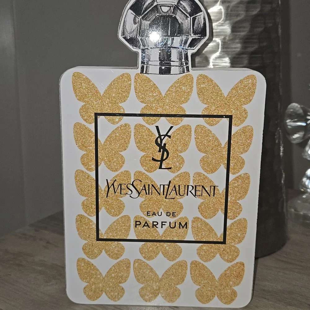 Yves Saint Laurent questions leave