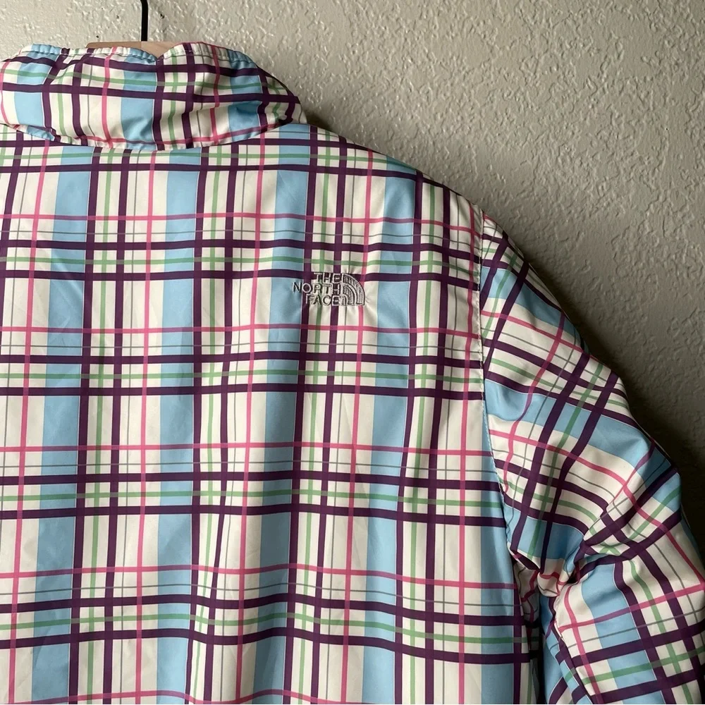 The North Face Girls Plaid Puffer Jacket Size XL