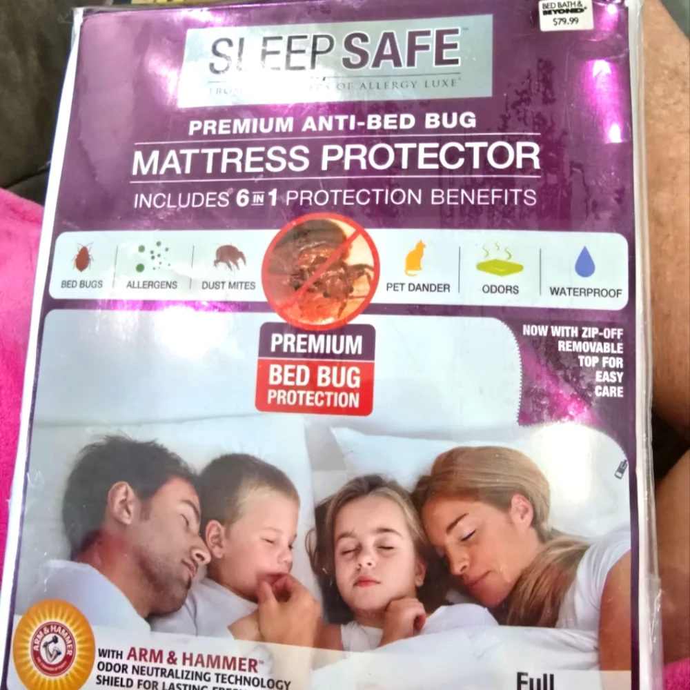 Premium Anti-Bed Bug Mattress Protector - White full size 54x 75 * *NEW*