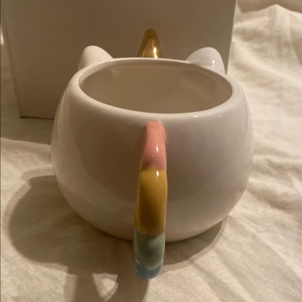 White and Gold Unicorn Decor Accent