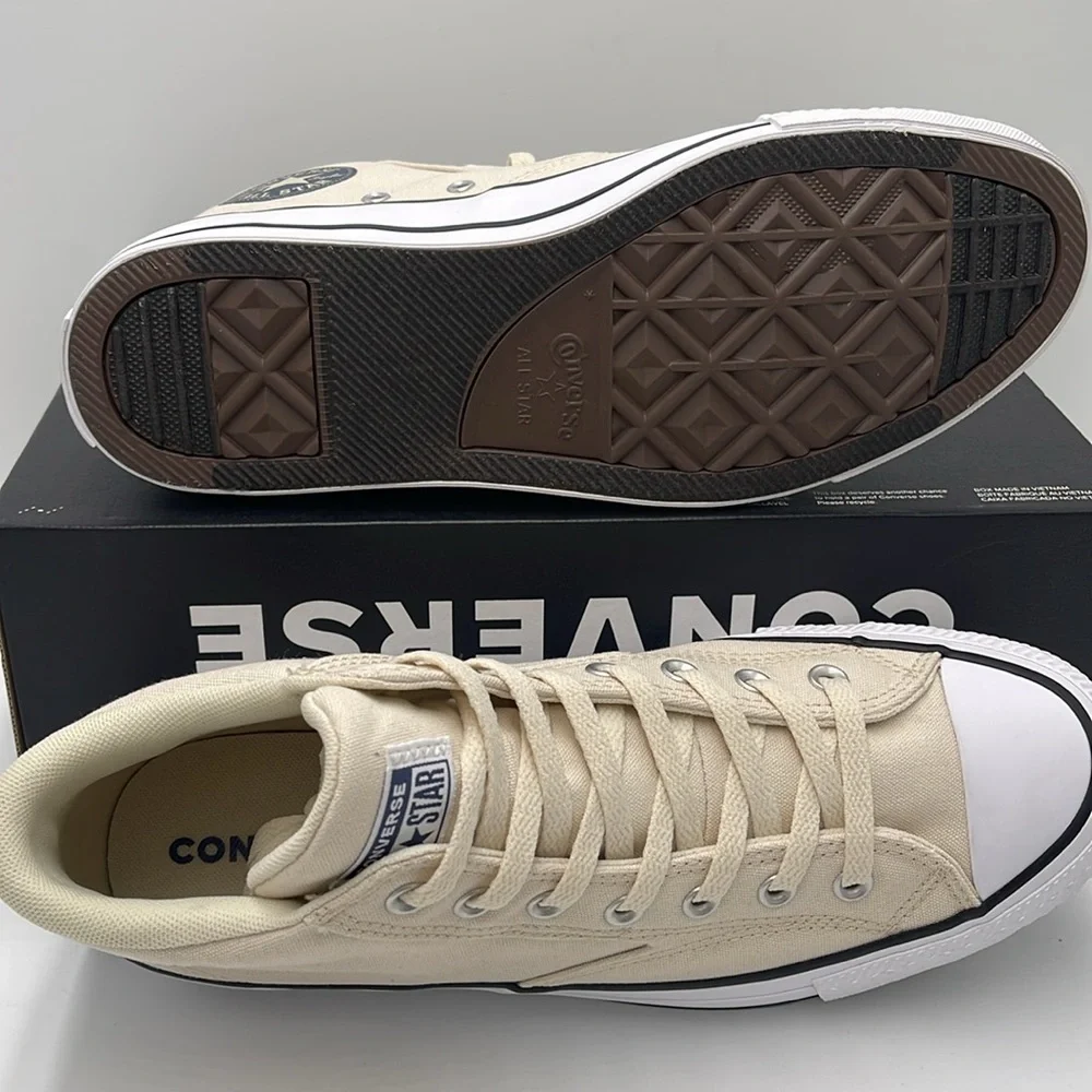 Converse step out