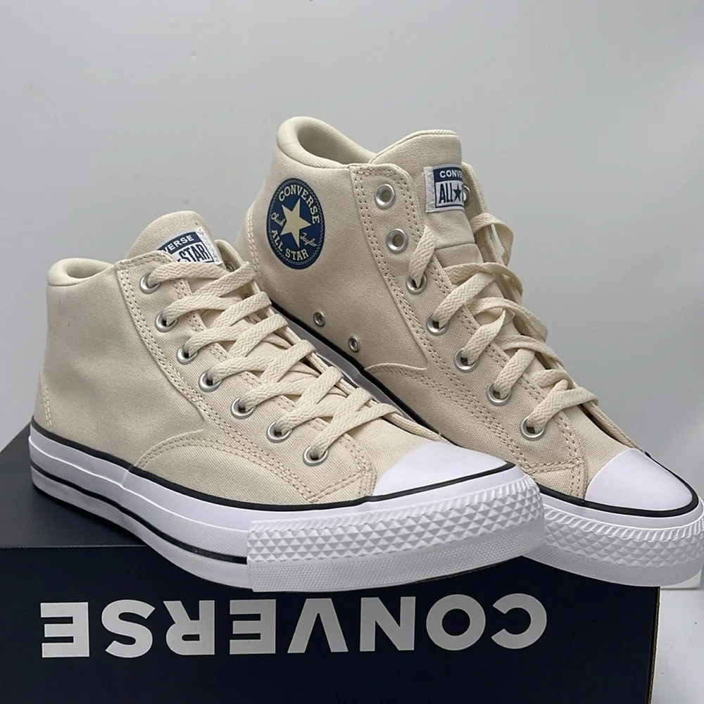 Converse step out