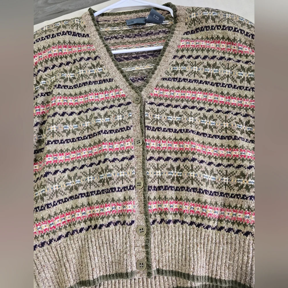 Lizwear Women's Patterned Sweater - Multicolor