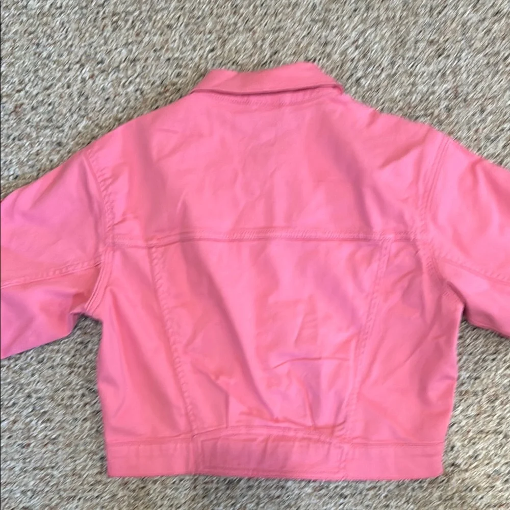 GAP stylish vibrant