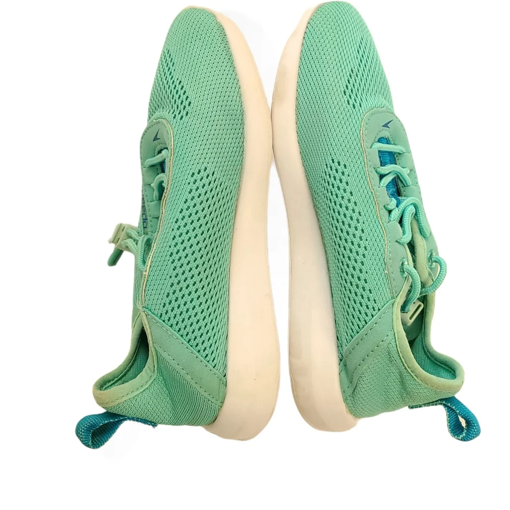 SPEEDO Aqua Water shoes size Large 2/3 for girls