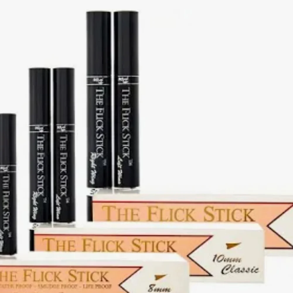 Black Eyeliner by
