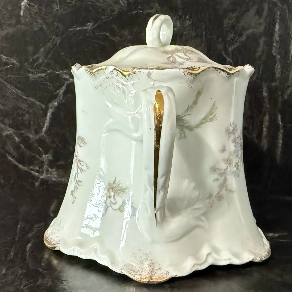 Warwick sugar bowl