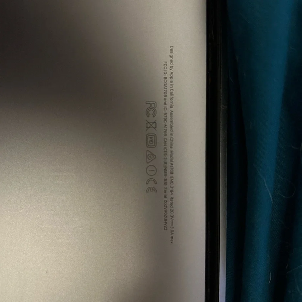 Apple 2017 13”