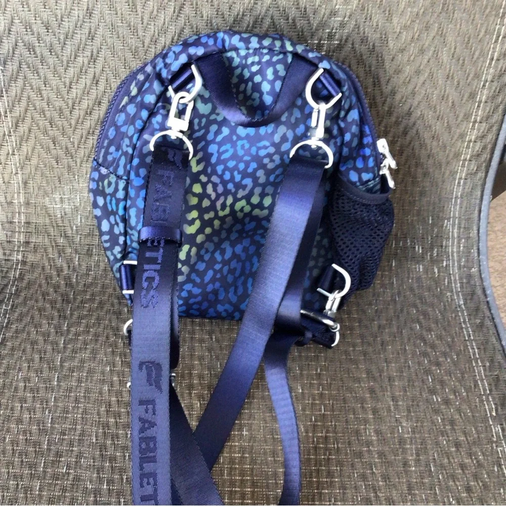 Fabletics navy blue
