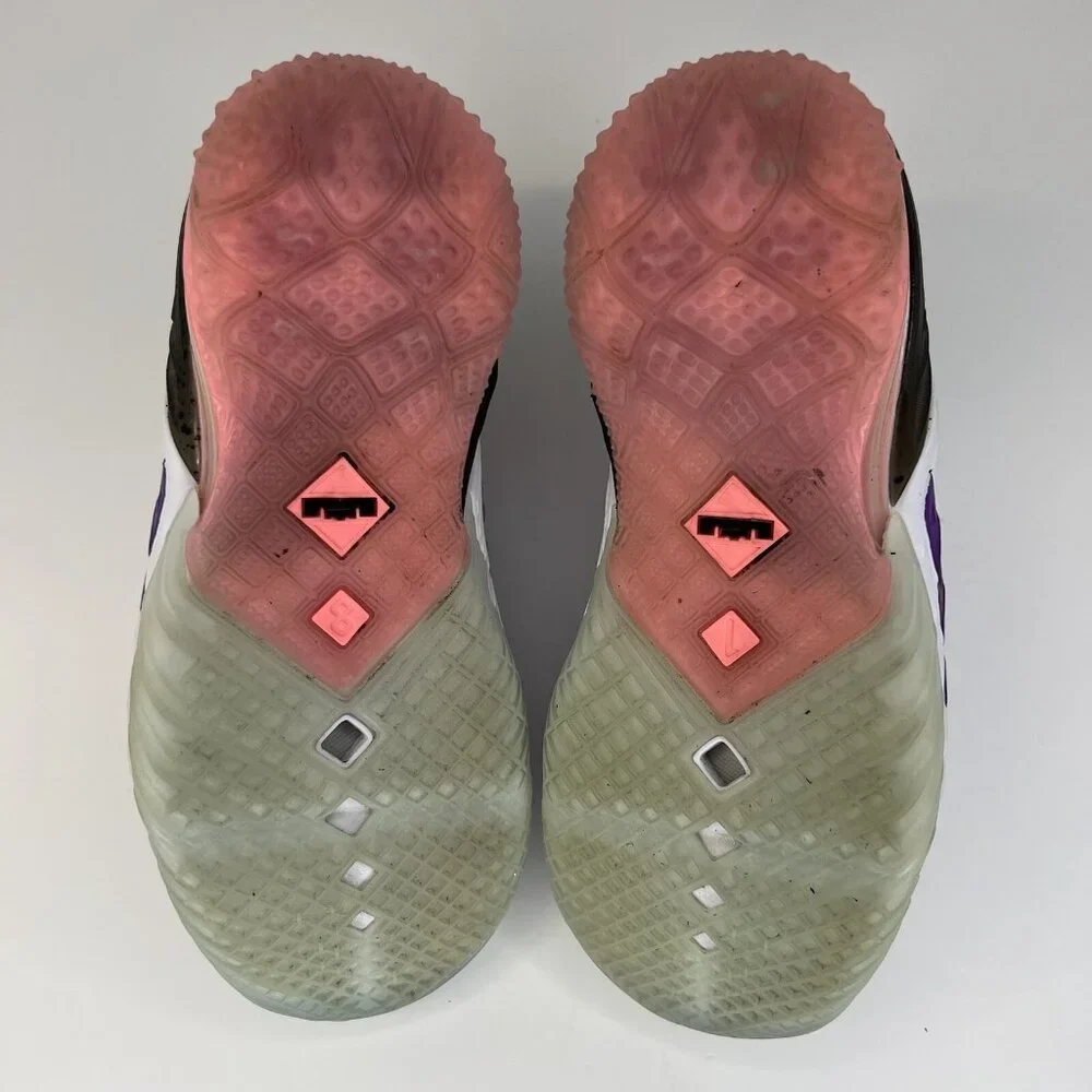 Nike informed product lace