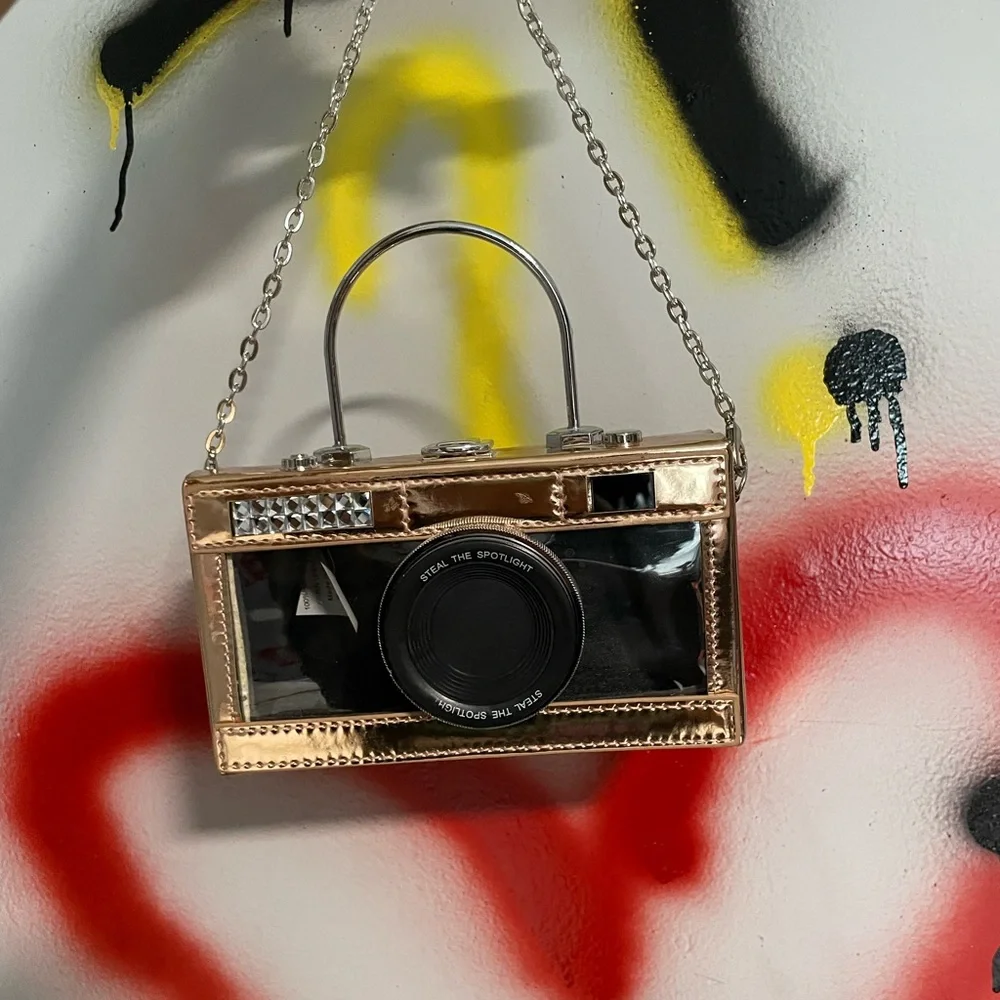 N/A stylish gold