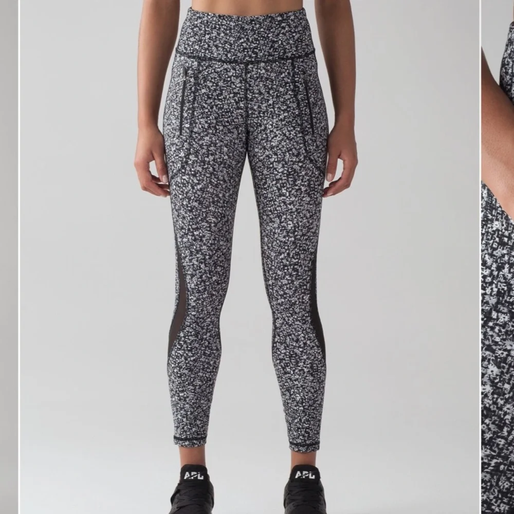 Lululemon Invigorate 7/8 Tight Daisy Dust Alpine White Black Size 4 Mesh Running